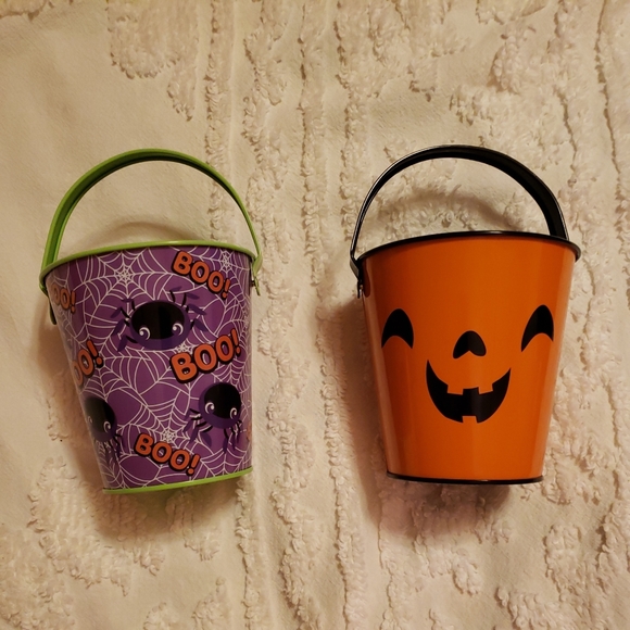 2 Halloween Festive Candy Pails - Picture 8 of 12